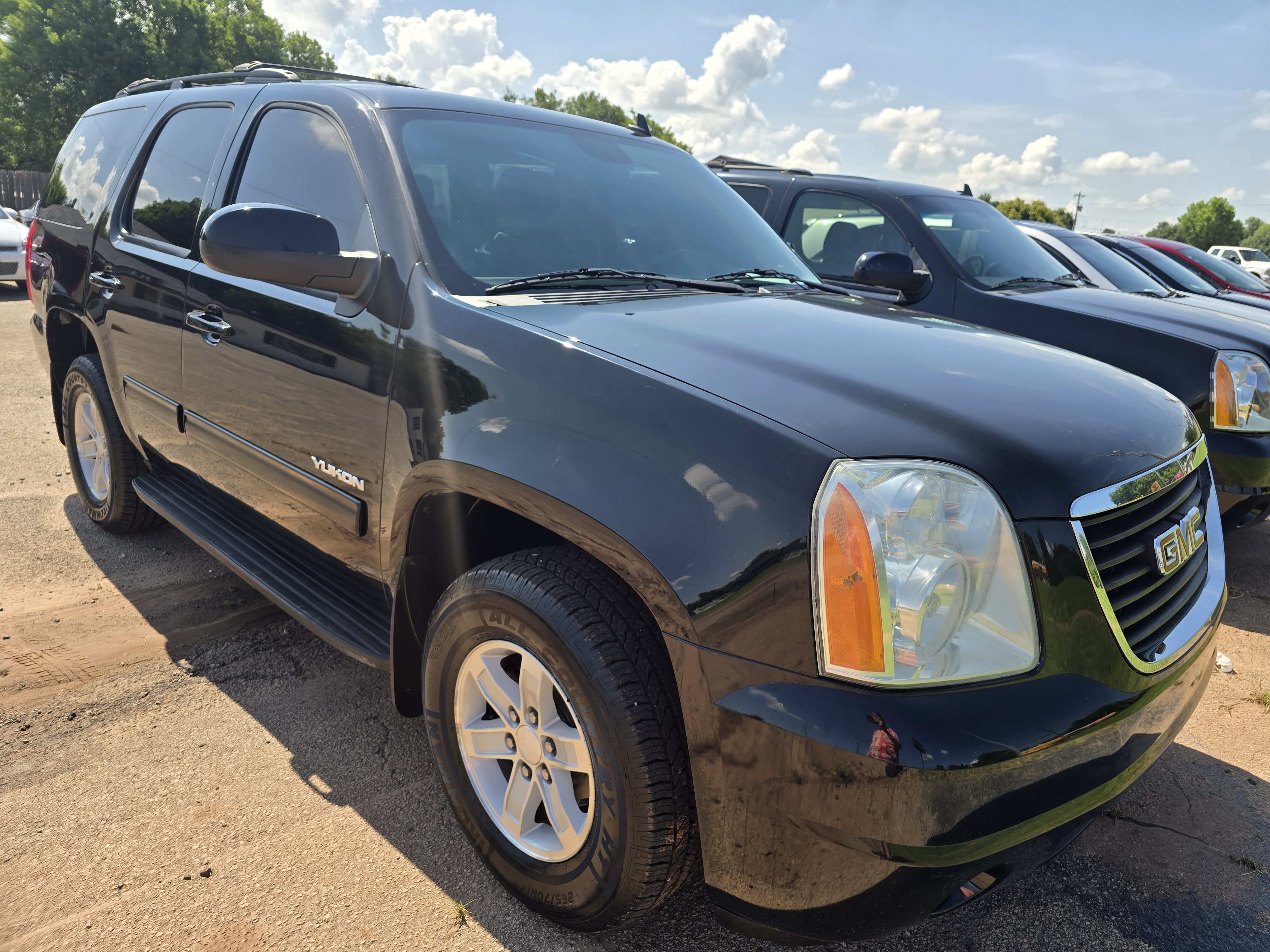 2012 GMC Yukon 2WD 4dr 1500 SLE