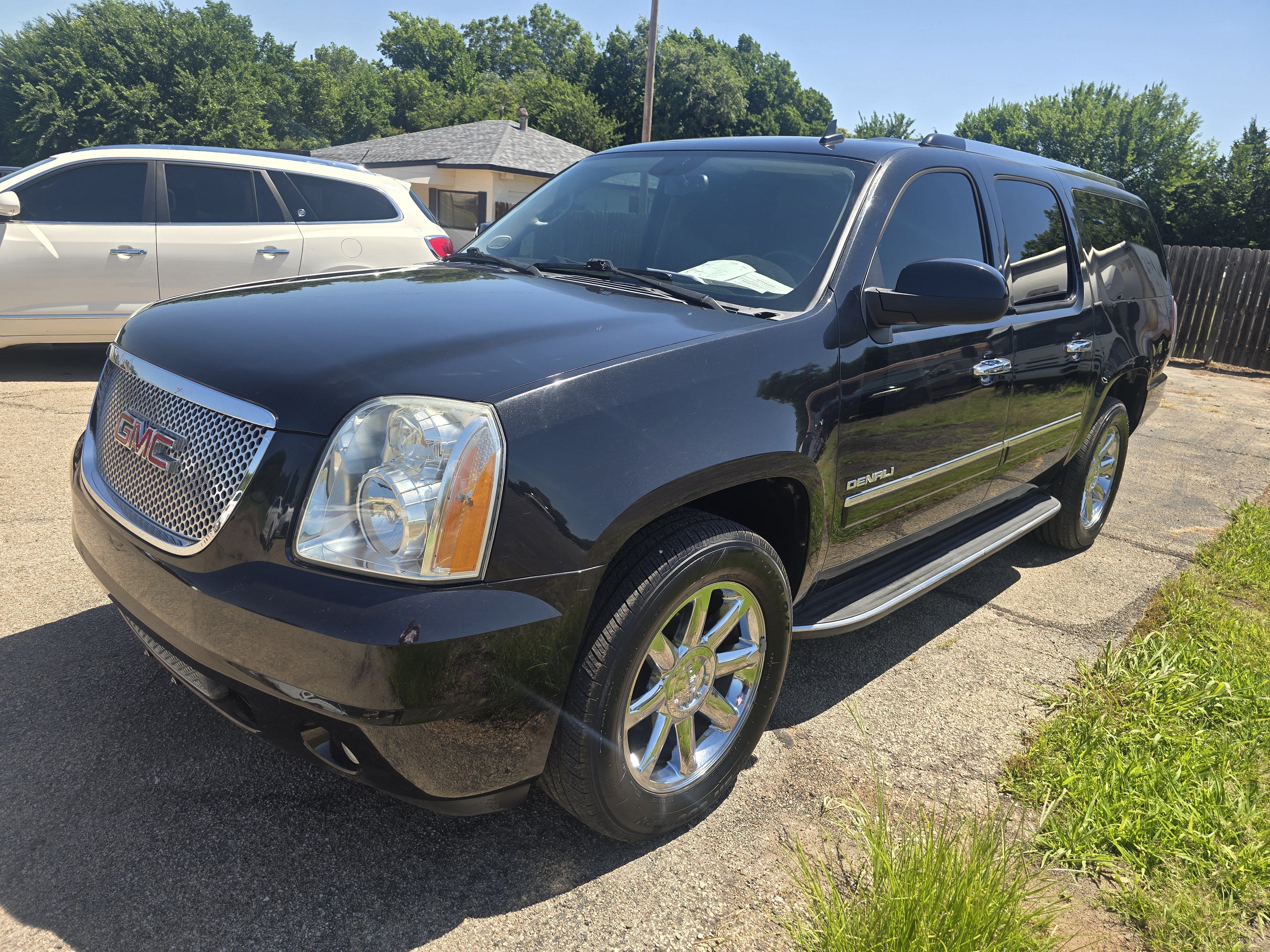 2013 GMC Yukon XL 2WD 4dr 1500 Denali