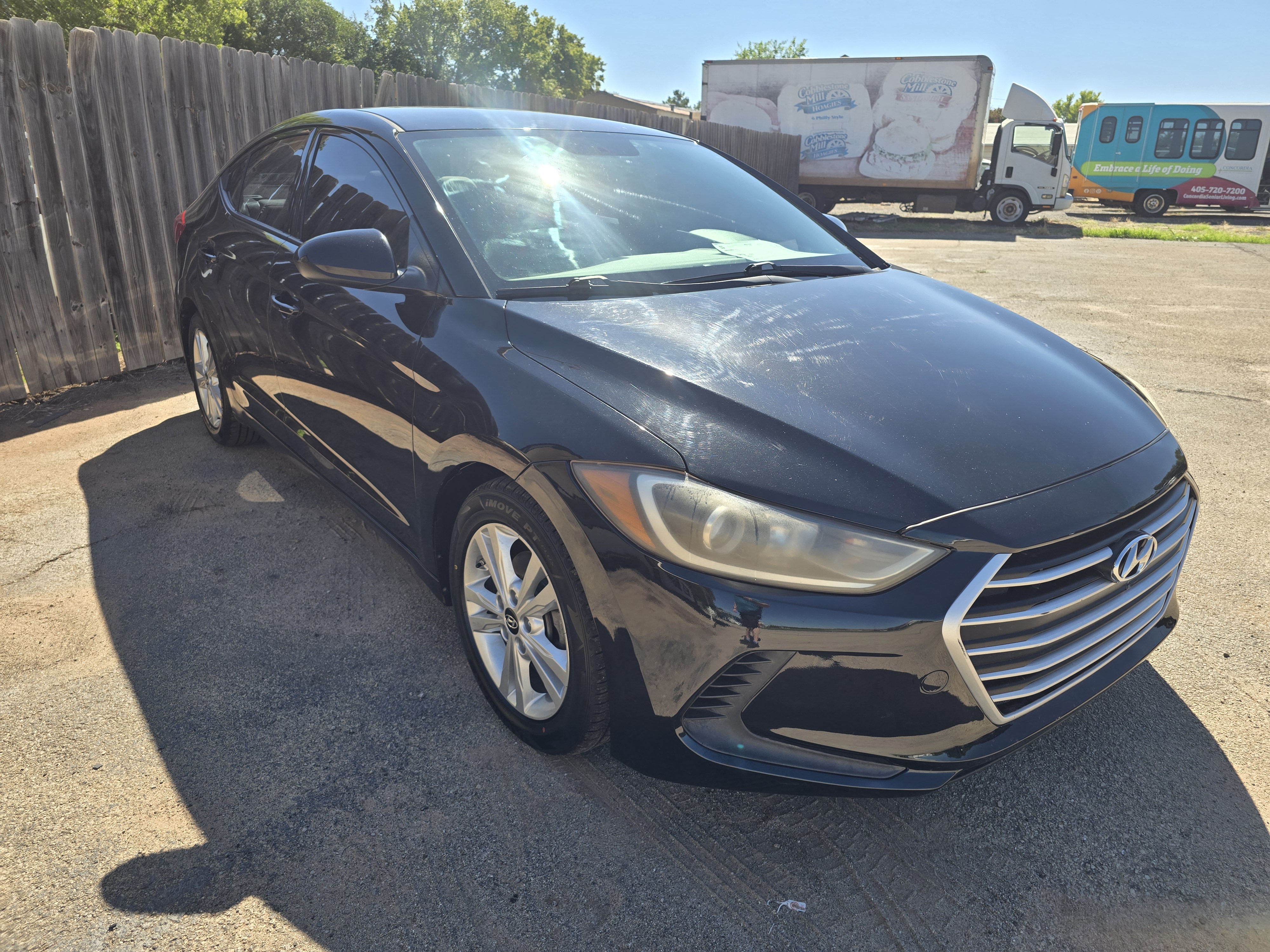 2018 Hyundai Elantra SEL 2.0L Auto